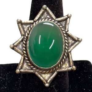 Vintage Silver Starburst MCM Ring Size 9 Green Jade Gemstone Statement Sterling